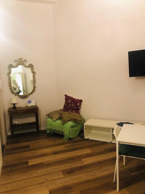 Charme Holidays Trastevere 3 Рим Экстерьер фото